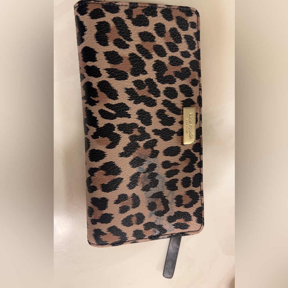 Kate spade wallet